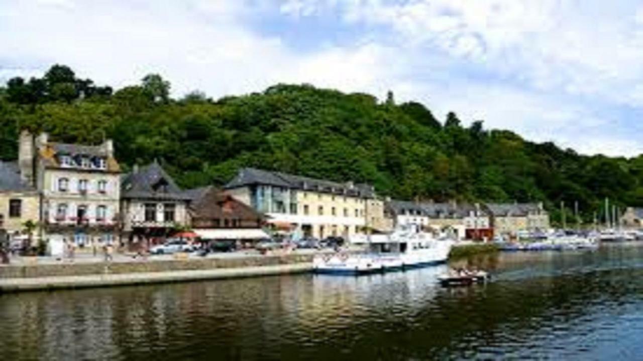 La Petite Baie Villa Pleine-Fougeres Bagian luar foto